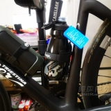 Американский камербак -горбы Изоляция Насущная велосипедная велосипедная езда на велосипедное бег на aquarius one -hoded прямое питьевое велосипед