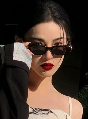 复古嘻哈黑色双b长方形墨镜男女