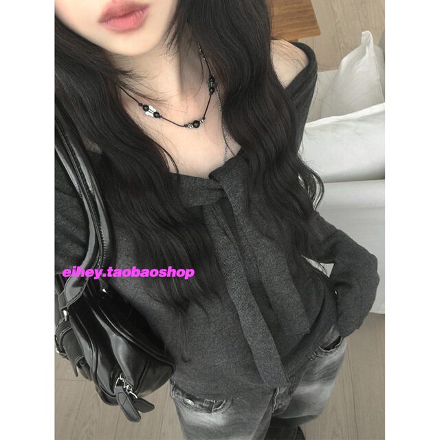 Eihey early spring retro bow hottie off-shoulder twist versatile slim knitted long-sleeved T-shirt top for women
