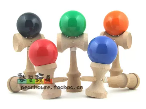 Бесплатная доставка конкурса Kendama Red Sword Jade Bright Face Swork Ball Anti -Slip японская луна Профессиональные навыки Бал