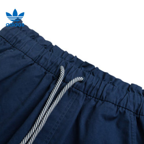adidas阿迪达斯三叶草女子运动休闲短裤裤子KG8498 - 图1