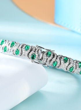 卓蝶珠宝宝石群镶奢华风手镯链