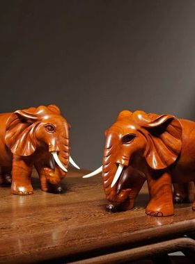 花梨木雕刻大象摆件一对实木家居