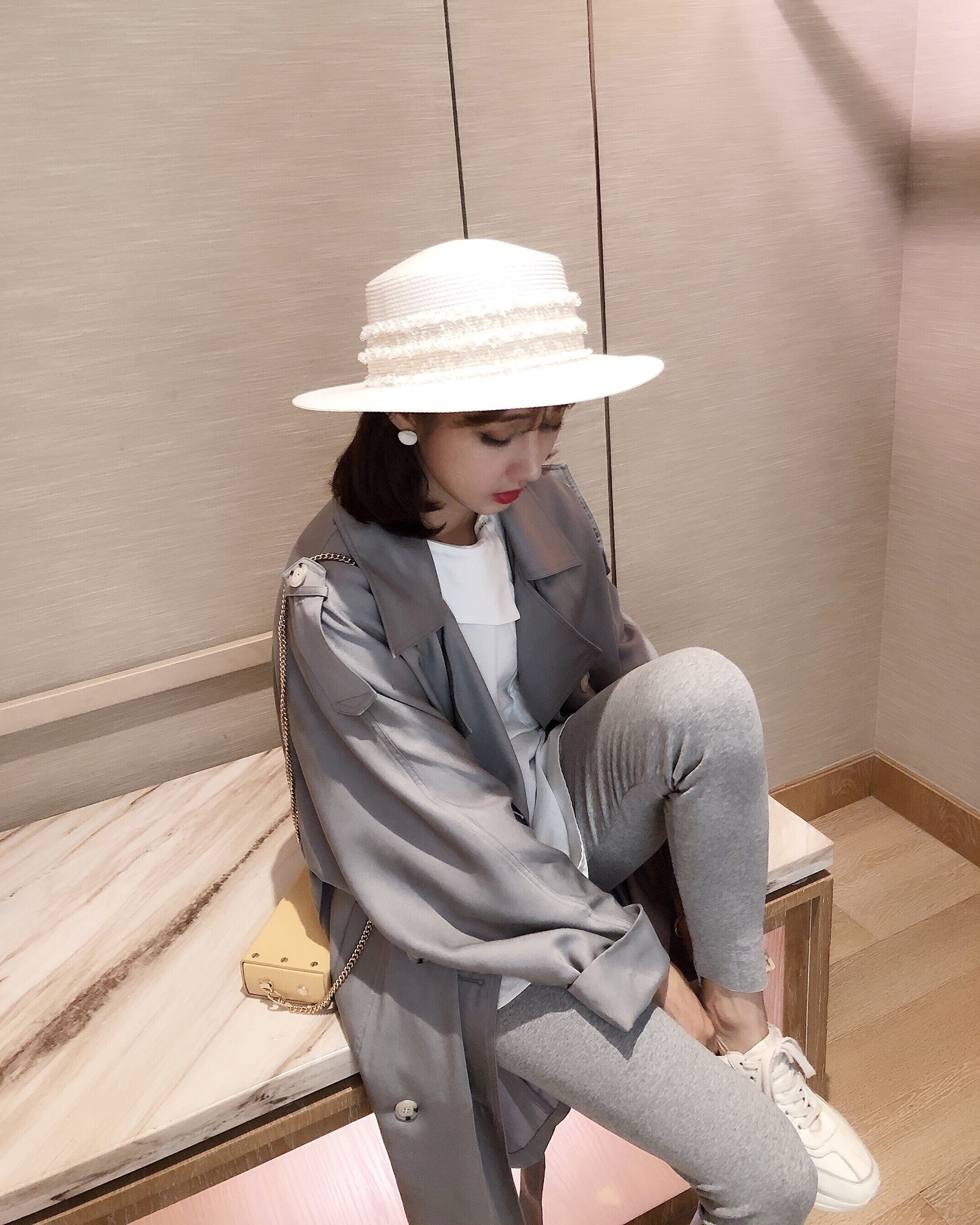 初秋中长款英伦风大衣 2019 韩版宽松流行风衣女百搭薄外套 waitmore 初秋中长款英伦风大衣 2019 韩版宽松流行风衣女百搭薄外套 waitmore
