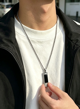撞色黑白方块项链男女钛钢不掉色