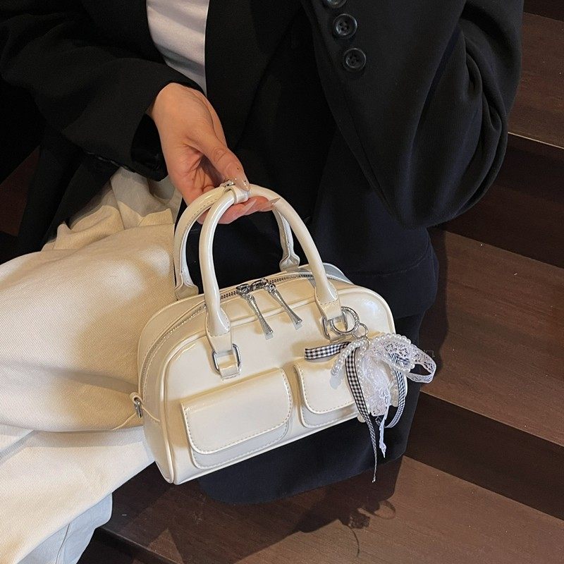 韩国2025新款小众手提小方包女精致百搭斜跨保龄球包波士顿枕头包,淘宝优惠券,粉丝福利购,淘宝优惠卷