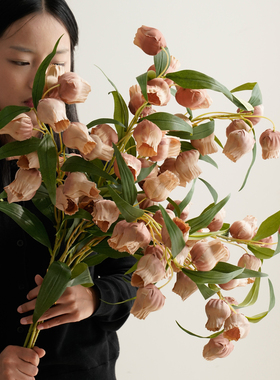 高品质宫灯百合仿真花逼真假花摆设高端槐花复古客厅餐桌婚庆花艺
