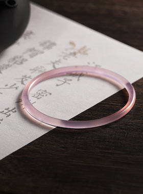 招桃花玛瑙镯子天然粉色玉髓古风