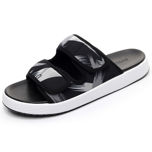 新款魔术贴个性凉拖鞋