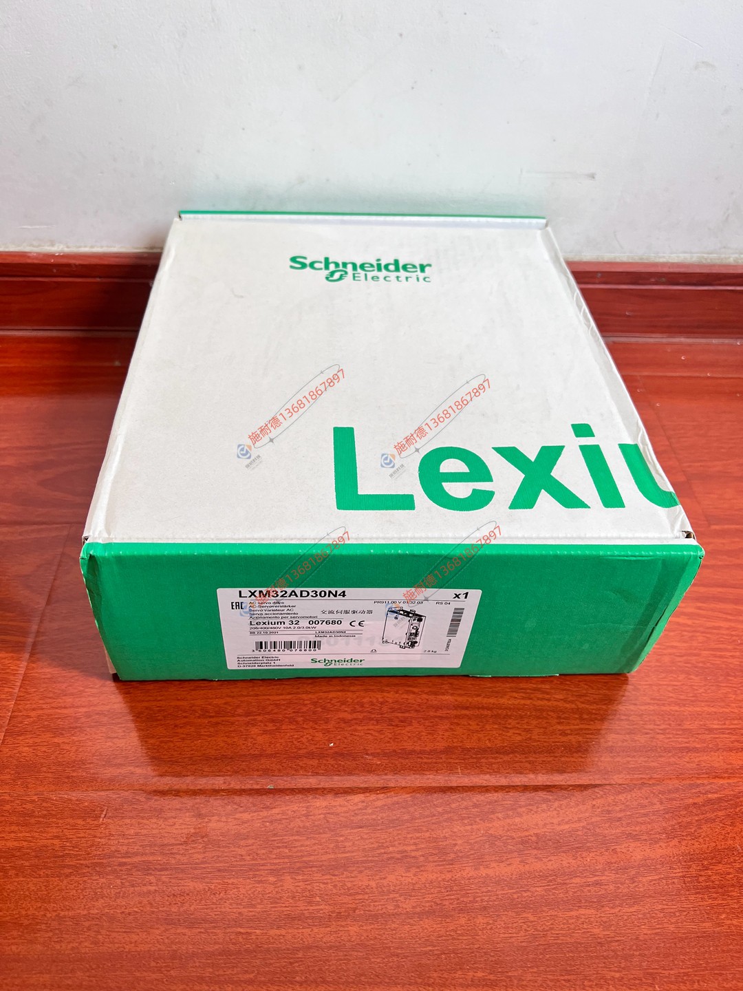 LXM32AD18N4 LXM32AD30N4 12N4施耐德伺服驱动LXM32AD72N4 AD12N4 - 图0