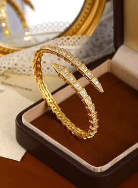 新款满钻蛇骨手镯时尚欧美气质轻奢高级感潮流手环女灵蛇个性独特