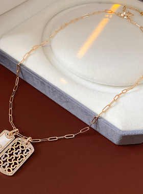 贝母锆石方形葫芦无事牌吊坠项链轻奢小众锁骨链个性冷淡风高级感