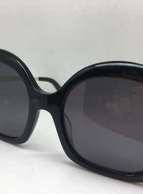 URSULA JORDILAND黑色板材大框太阳镜 女墨镜