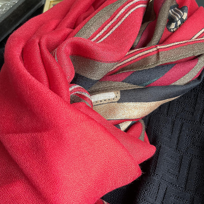 四季围巾女春秋彩色百搭红色印花棉麻披肩纱巾防晒旅行妈妈长丝巾,淘宝优惠券,粉丝福利购,淘宝优惠卷