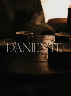 DAN家水晶净化充能香薰蜡烛套装