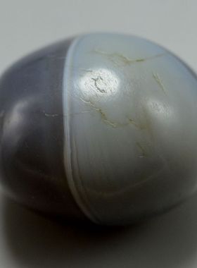 千年蓝沁缠丝老玛瑙珠糖球唐宋桶式古珠老珠勒子吊坠单珠包老放漏