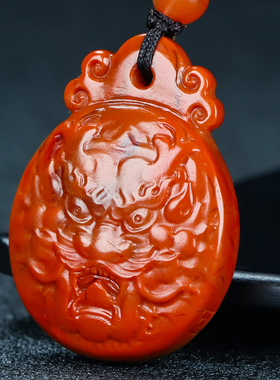 天然凉山保山南红玛瑙吊坠生肖龙头柿子红原石雕件男女儿童款43号