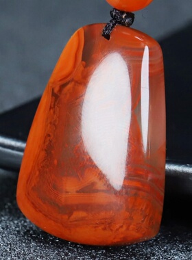 蝶逸凉山原石平安挂件南红玛瑙