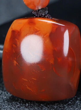 蝶逸凉山原石平安挂件南红玛瑙