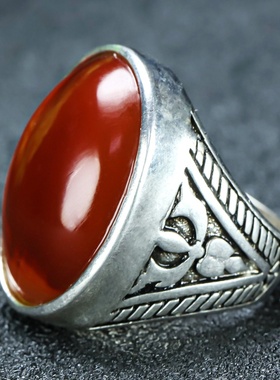 蝶逸男女款南红玛瑙原石雕刻