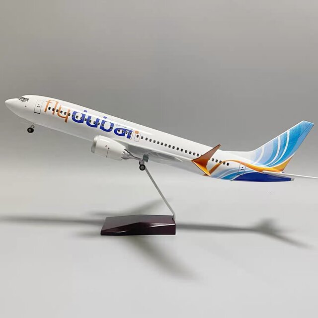 B737MAX simulated wheel plastic aircraft model