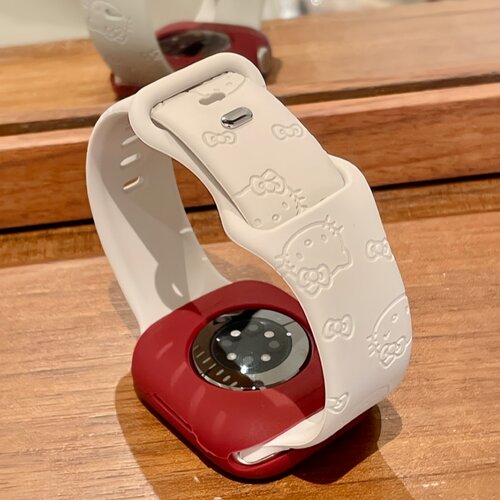 KT凯蒂猫印花硅胶蝴蝶扣表带适用applewatch11苹果手表S10iwatch9 - 图3