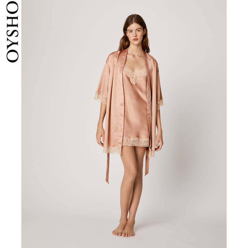 oysho花边缎面短袖睡袍新娘晨袍 oysho睡袍/浴袍