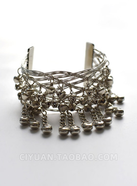 哥特金属铃铛手臂环lo配饰臂环