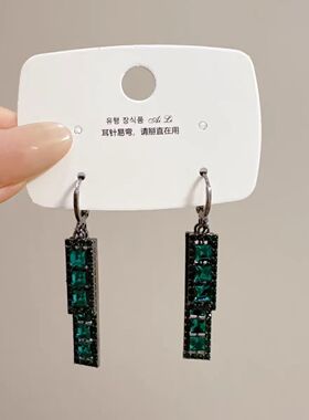新款绿色满锆方形耳扣