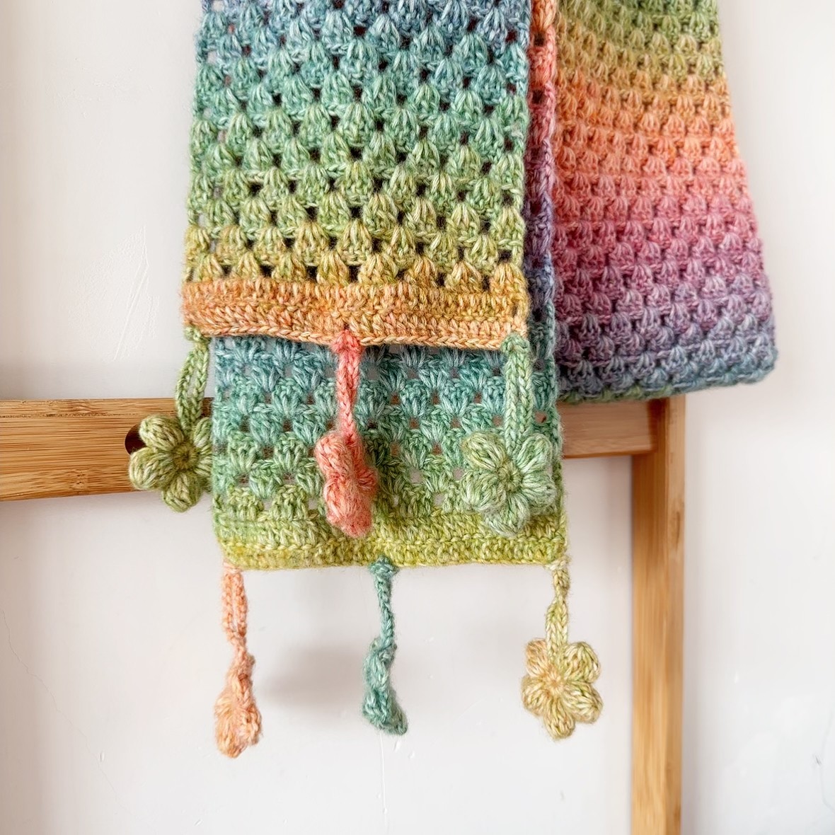 小燕钩织小屋 diy泡芙花围巾材料包 喷毛纱毛线编织渐变色蛋糕线,淘宝优惠券,粉丝福利购,淘宝优惠卷