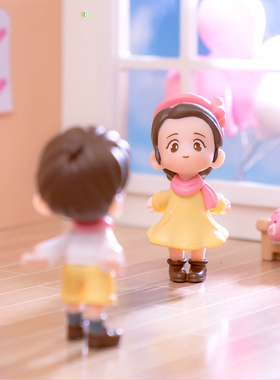 微景观塑料工艺品可爱人物创意亲亲情侣人物公仔 DIY蛋糕烘焙饰品