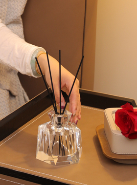 轻奢K9水晶香薰瓶室内清新持久