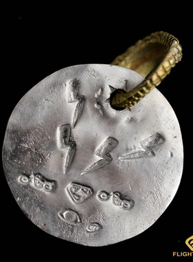 日本高山隆金蛇饼项链吊坠