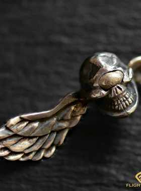 日本高山隆银饰骷髅翅膀胸针吊坠