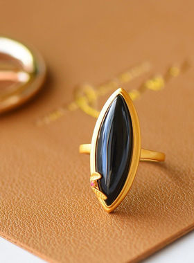 天然和田玉墨玉马眼大气鎏金工艺