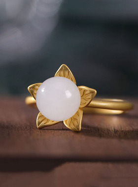 镶嵌天然白色石头圆珠花朵戒指女