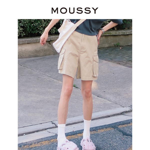 MOUSSY 夏季新品休闲风大口袋松紧腰直筒工装短裤女028GSZ30-0510