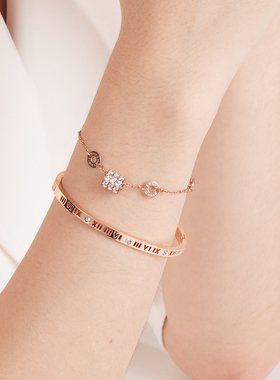 小蛮腰手链女叠戴手镯子轻奢高级感小众精致玫瑰金钛钢送生日礼物