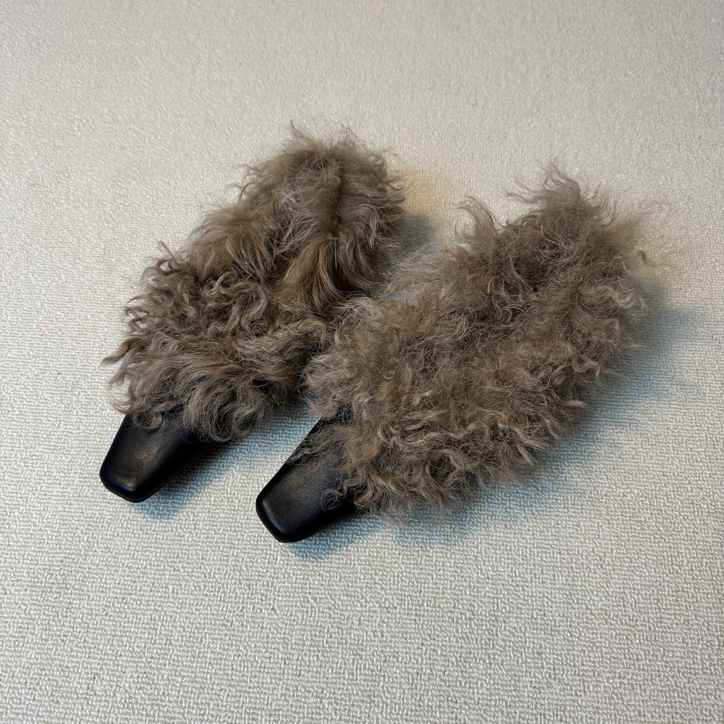 2025秋冬新款真皮方头粗跟毛毛鞋羊毛加绒里深口单鞋女保暖小皮鞋,淘宝优惠券,粉丝福利购,淘宝优惠卷