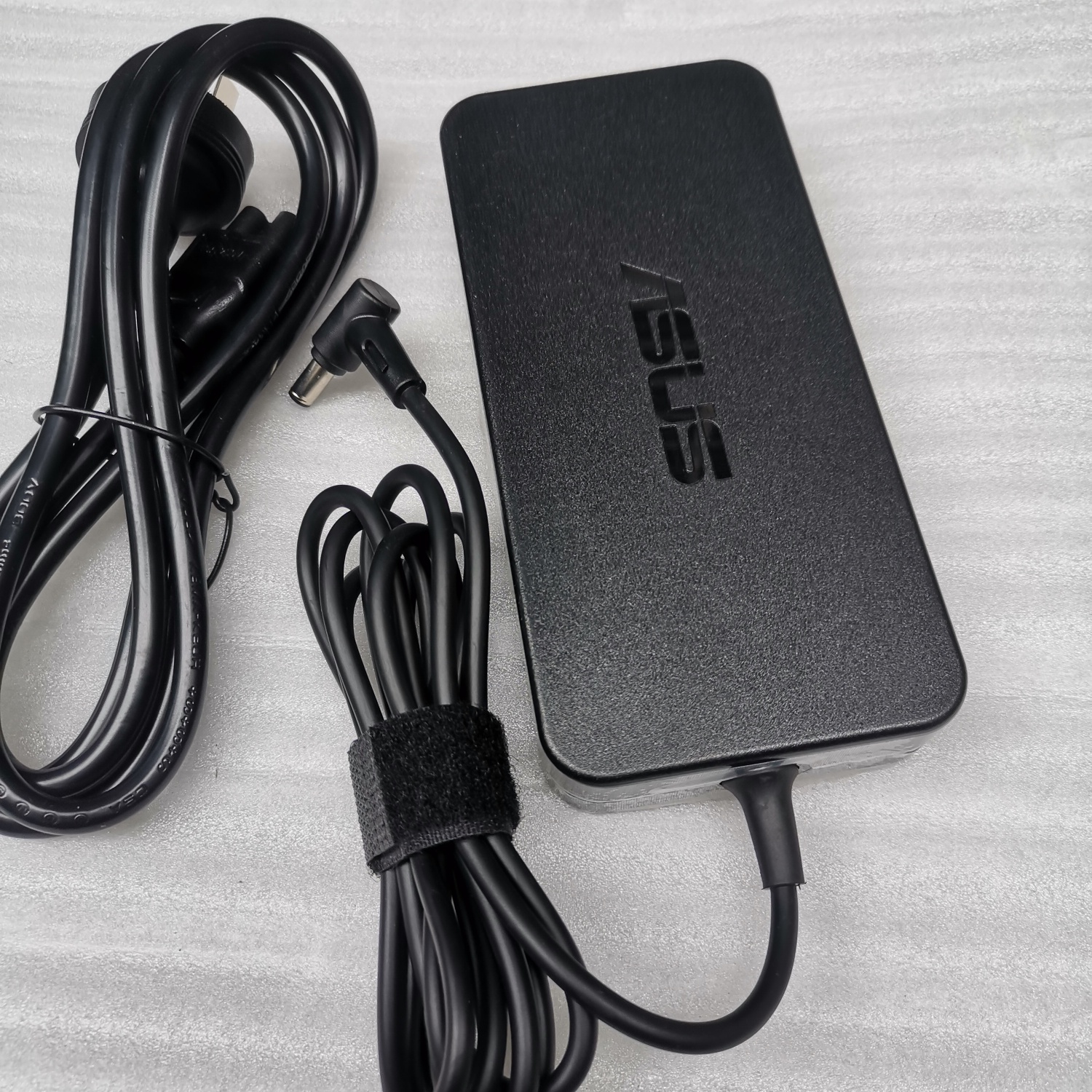 华硕飞行堡垒7代笔记本FX95G/D充电源适配器ADP-150CH B线20V7.5A - 图1