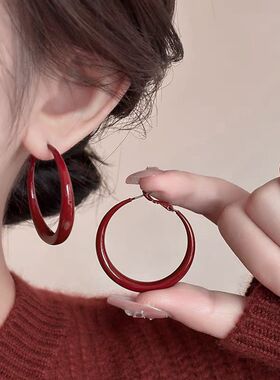红色银杏叶耳环女轻奢高级感大气时尚耳钉2025新款秋冬款过年耳饰