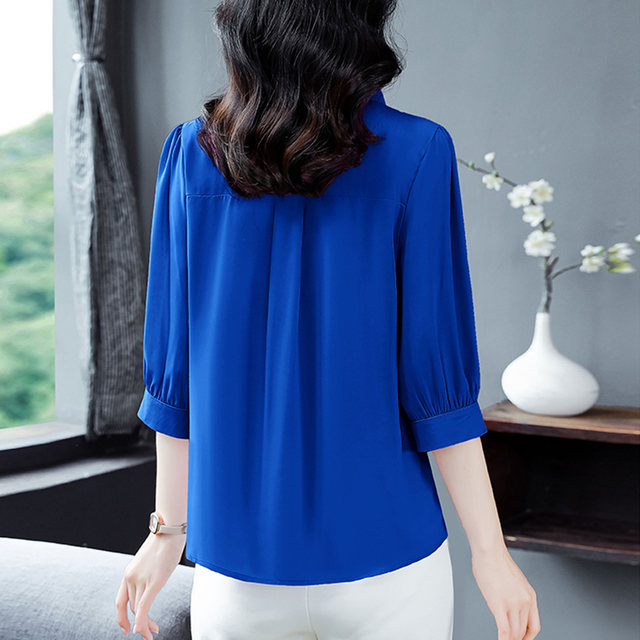ເສື້ອເຊີດ chiffon ຫຼຸດອາຍຸໃນລະດູຮ້ອນ
