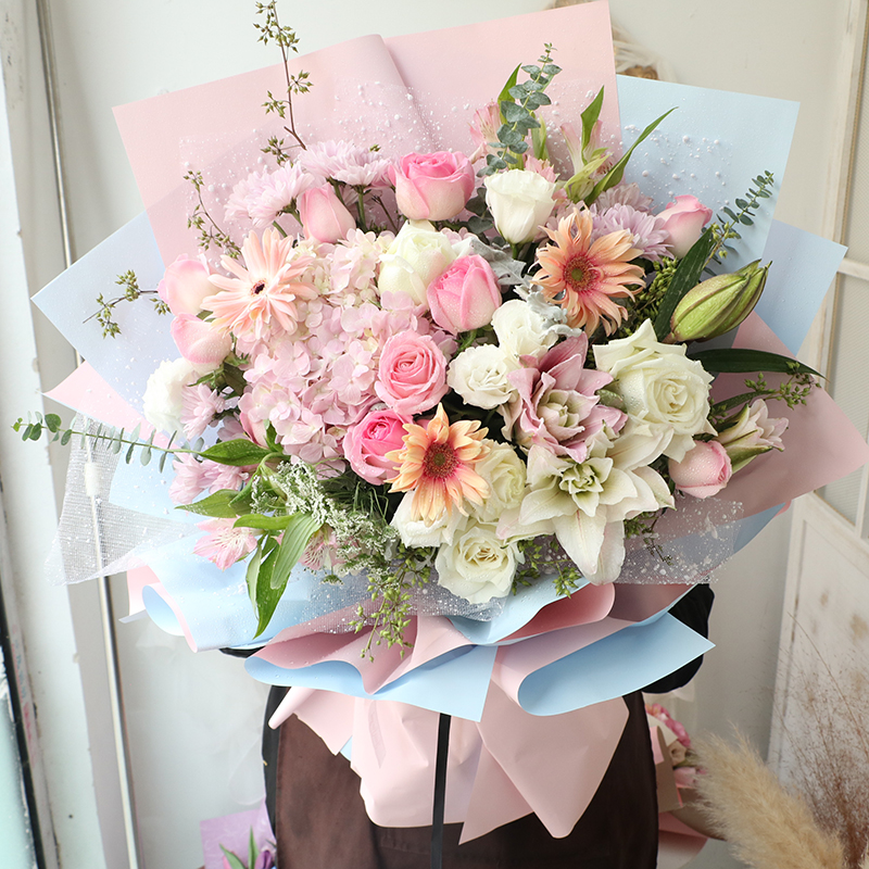 结婚纪念日求婚粉色重瓣百合花束毕业季送鲜花店卷边弗朗混搭花束 结婚纪念日求婚粉色重瓣百合花束毕业季送鲜花店卷边弗朗混搭花束