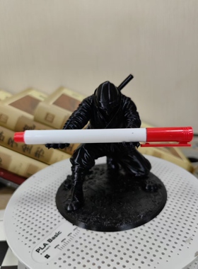 3D打印黑色忍者笔架摆件【3D打印】