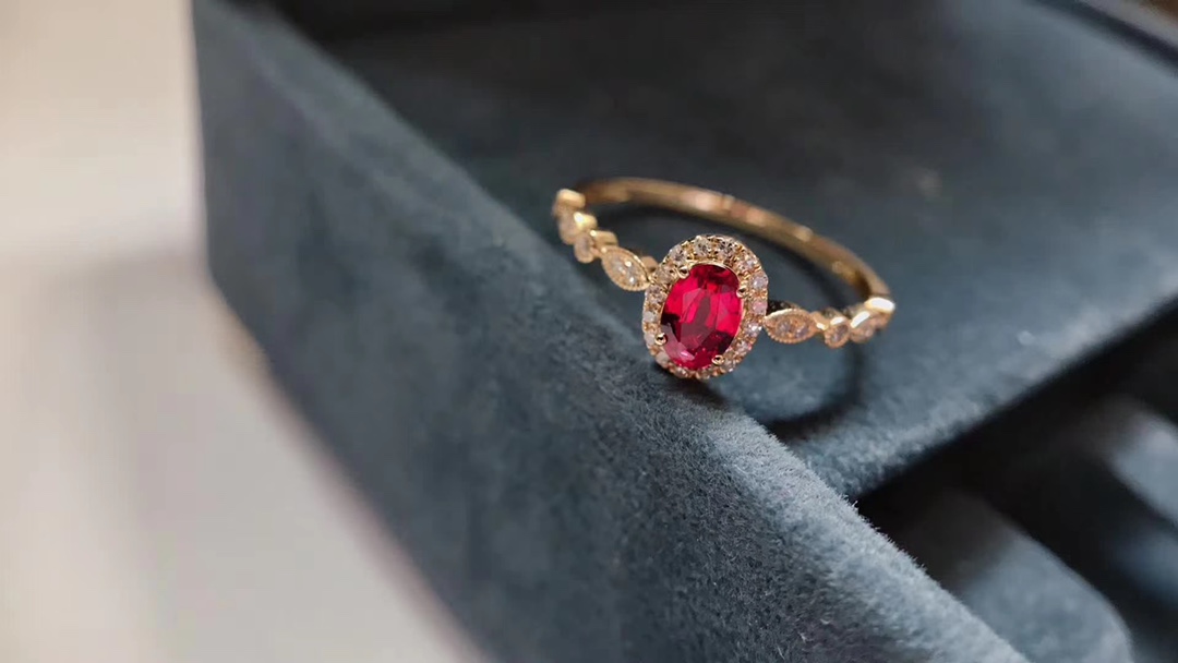 缅甸新烧红宝石戒指晶体超干净的，火彩爆闪，主石6X4mm母亲节礼 - 图2