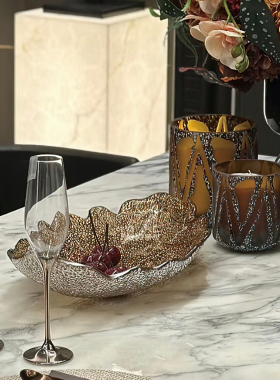 一匚中古钱风玻璃花艺摆件