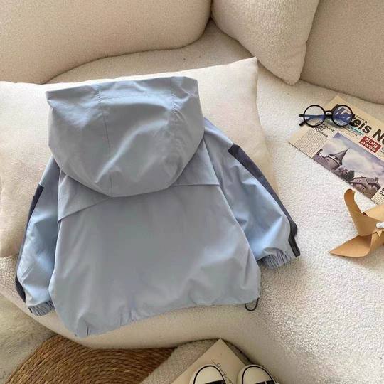 Куртки для мальчиков, новые весенние тонкие куртки с капюшоном, весенние ветровки для походов на природу для мальчиков