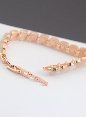 威妮华气质高级猫眼石