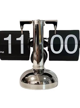 样板间客厅电视柜茶几边几摆件