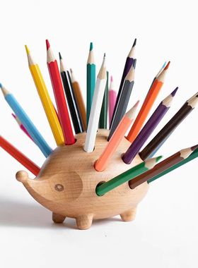 简约样板间儿童房摆件卡通玩偶手办可爱公仔书桌面组合套软装饰品